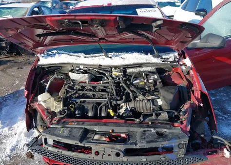 2010 Ford Focus Se из США, поврежденный, VIN 1FAHP3FN3AW140468